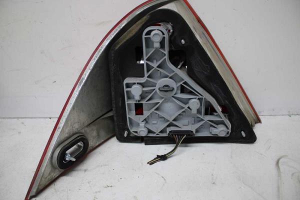 FEU ARRIERE DROIT MERCEDES CLASSE C W203 2000-03/2004 - Vue 2